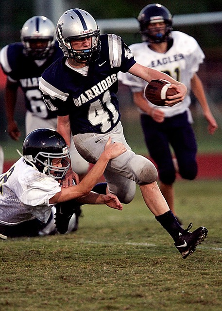在此背景下 在此背景下